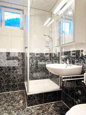 Duschbad (Kind/Gast)