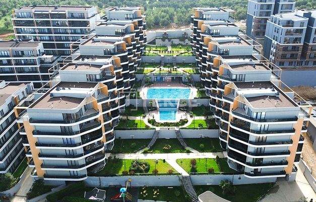 Sea View 4-Bedroom Apartment in Güzelyalı, Mudanya, Bursa