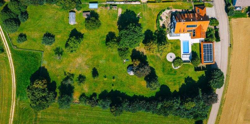 Vogelperspektive ges. Anwesen