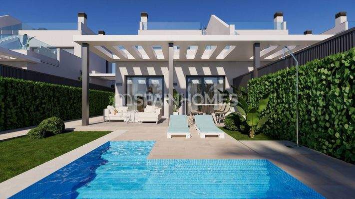 Luxury 3-Bedroom Houses in A Beachfront Project in Los Alcazares