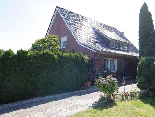 Haupteingang zur Dachgeschosswohnung