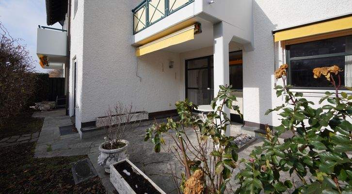 Bild 7_Außenansicht vom Garten.JPG