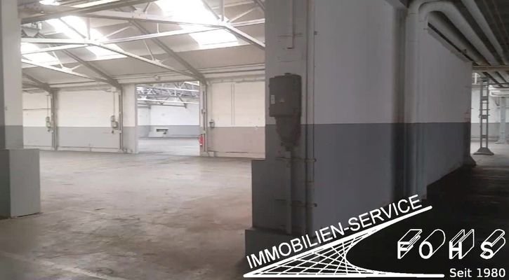Halle  4.000,5 m² innen 3 