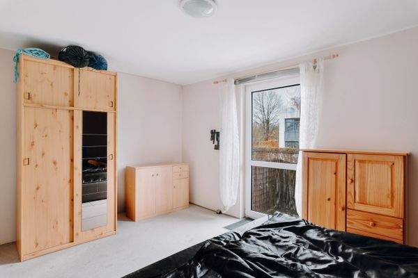 Schlafzimmer (1).jpg