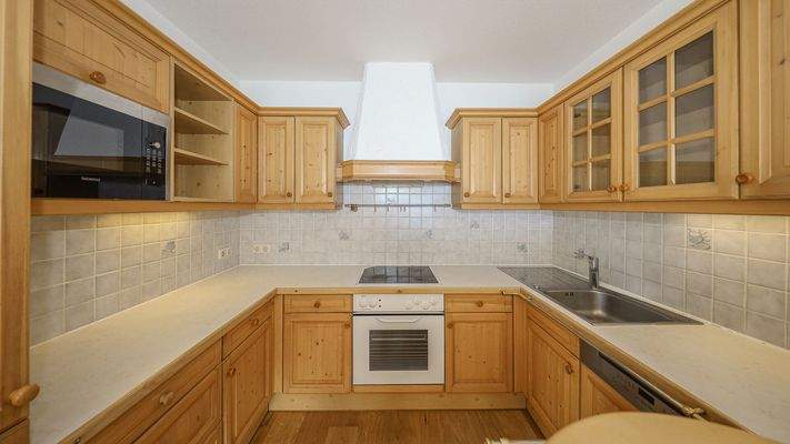 KITZIMMO-Dachgeschosswohnung am Fuße des Hahnenkamm mieten - Immobilien Kitzbühel.