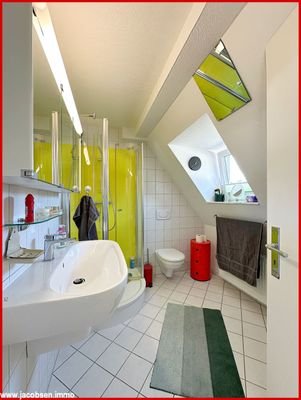 Duschbad im Dachgeschoss