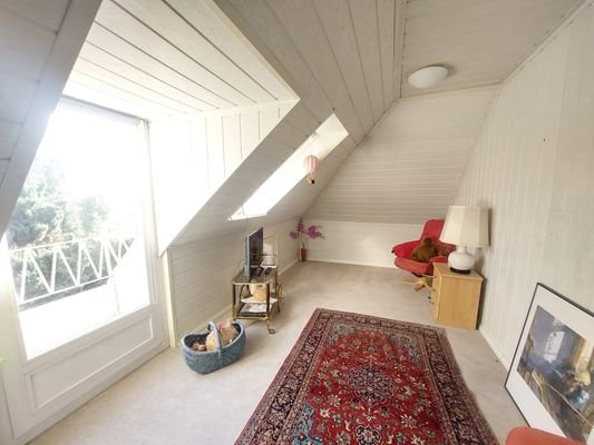 Kinderzimmer 2 mit Balkon