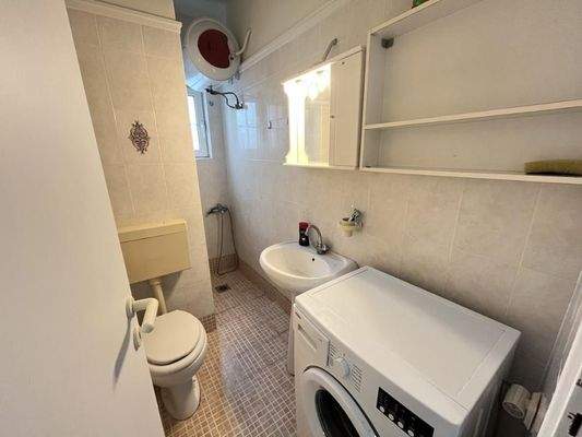 Kreta – Voll möblierte 2-Zimmer-Wohnung in Chania-Mournies zu verkaufen