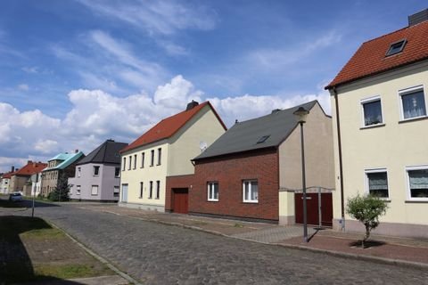 Bitterfeld-Wolfen Häuser, Bitterfeld-Wolfen Haus kaufen