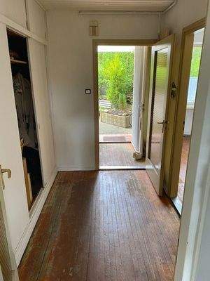 Flur Blick Küche.jpg