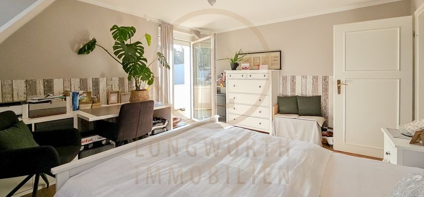Maisonette-Feucht-Schlafzimmer-Nr-2