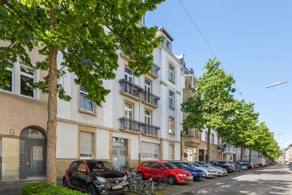 Straßenansicht