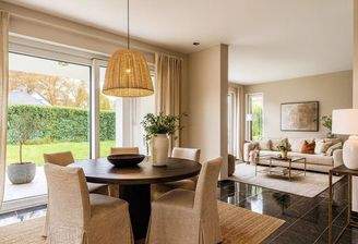 Beispieleinrichtung / Offener Wohn-/Essbereich - EG