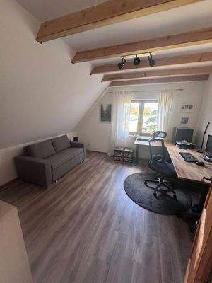 Büro / Kinderzimmer