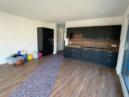 Wohnbereich mit Küche.JPG