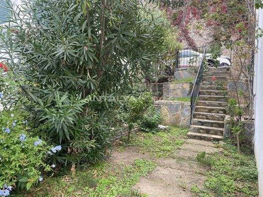 Sea-View Villa in a Complex with Private Beach in Bodrum