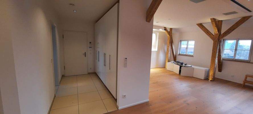 Einbauschrank im Eingangsbereich