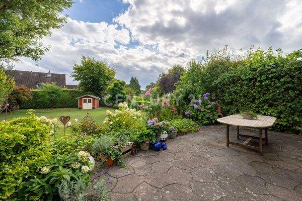 Terrasse / Garten südlich ausgerichtet