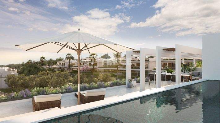 Newly-Built Duplex Apartments in Marbella near a Golf Course