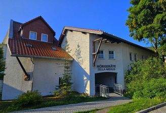 Ansicht des Wohn- und Geschäftshaus