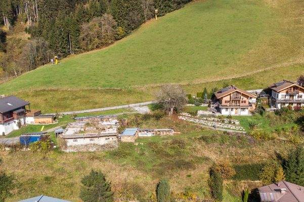 Die Lage direkt an der Skipiste-See-Schmitten-See-Berge-Grundstück-Talblick-Zeller-See (3)