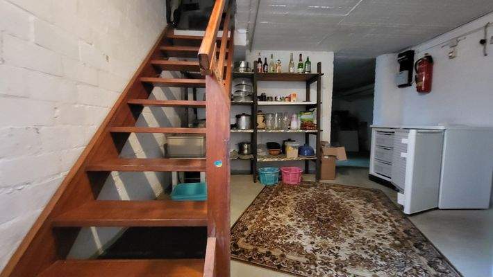 Vorflur im Keller.jpg