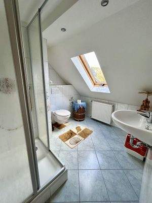 Badezimmer Dachgeschoss