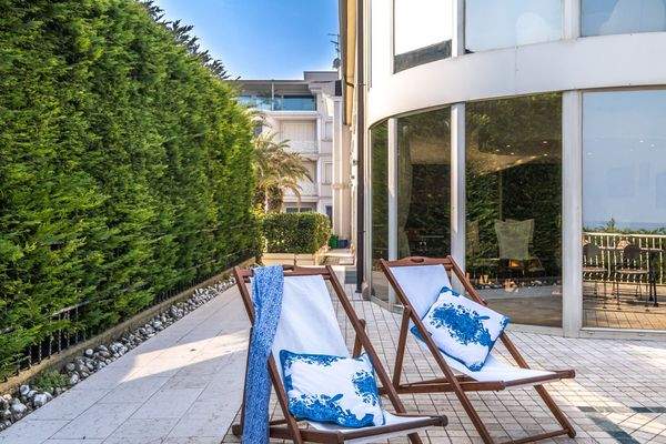 017-Yacht House-Desenzano-23.jpg