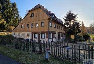 Haus in der Abendsonne