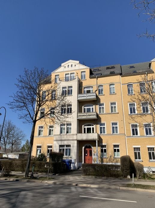 neu renovierte 2-Raum-Wohnung auf dem Kaßberg mit Balkon