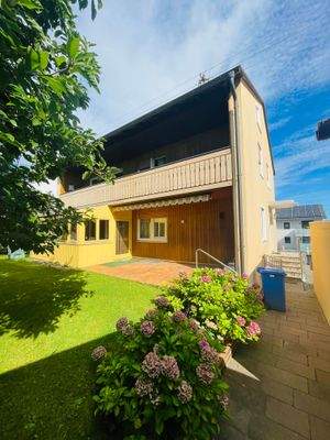 Terrasse mit Wintergarten