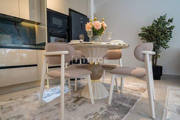 Sea and City View Real Estate in the Heart of Mahmutlar