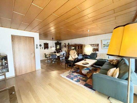 großes Wohn-Esszimmer