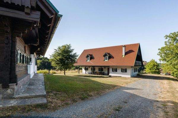 Pansy Haus Holzbauereggstraße 07 2025-21