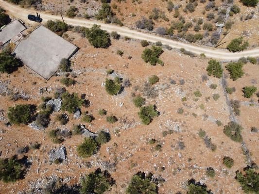 Kreta, Kokkino Chorio: Atemberaubendes Grundstück mit Meerblick zum Verkauf