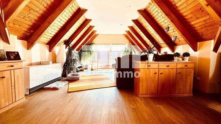 WE 3 - 2.OG / DG Wohn / Esszimmer / offen