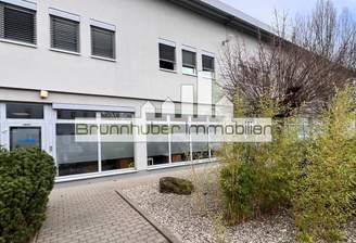 426 Verkaufsflächen mit Parkplätzen zu vermieten