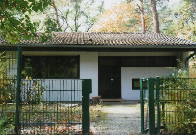 Architektenlandhaus-Doppelhaushälfte zwischen Gatow und Kladow in Berlin Groß Glienicke