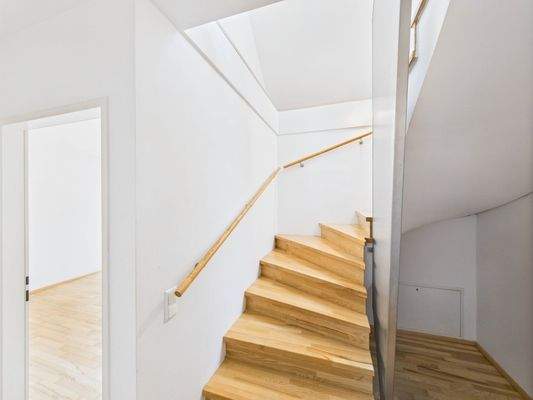 CAM01062G0-PR0225-STILL008