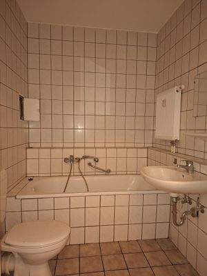 Badezimmer mit Wanne