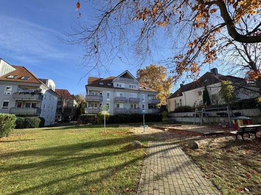 Innenhof mit Spielplatz