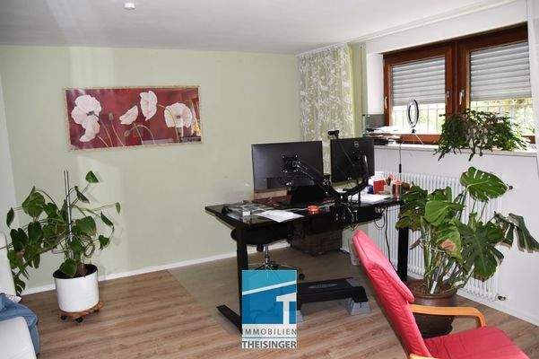 Raum 2 im Keller mit Tageslicht