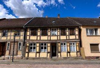 Straßenansicht