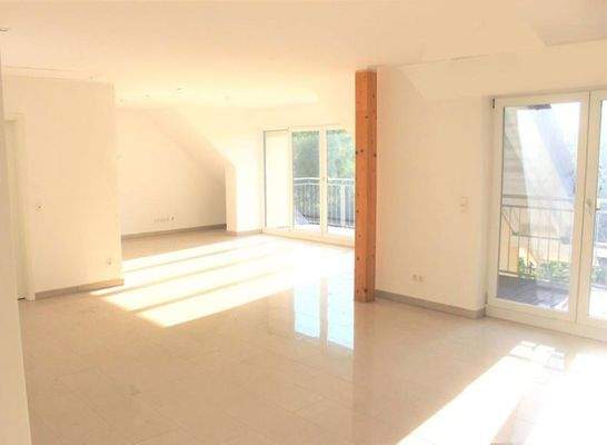 Wohn- und Essbereich