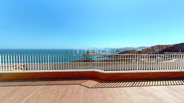 Modern Beachfront Flats with Contemporary Style in Águilas Murcia