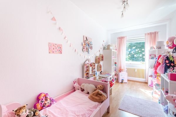 Zimmer 3 / Kind