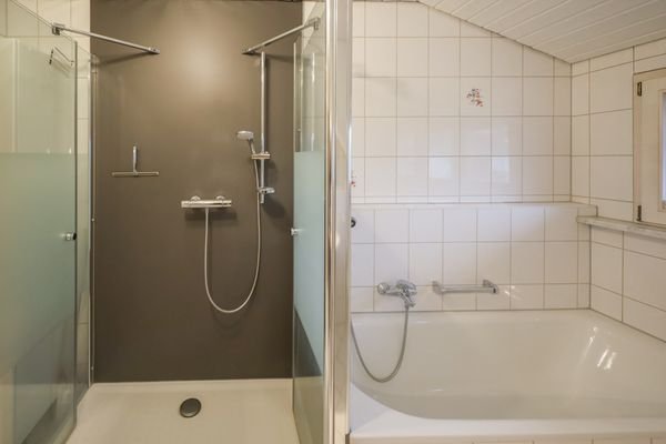 große Dusche