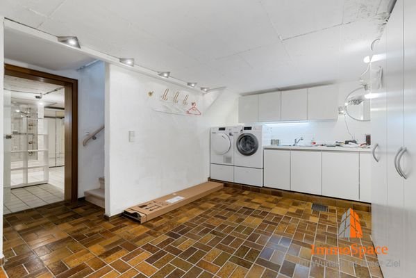 Wäschekeller im Untergeschoss