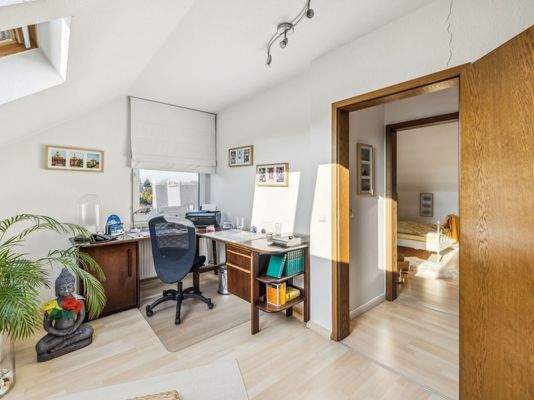 Arbeitszimmer Dachgeschoss