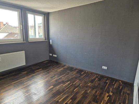 WhatsApp Image 2026-04-02 at 11.16.56 (4).jpeg